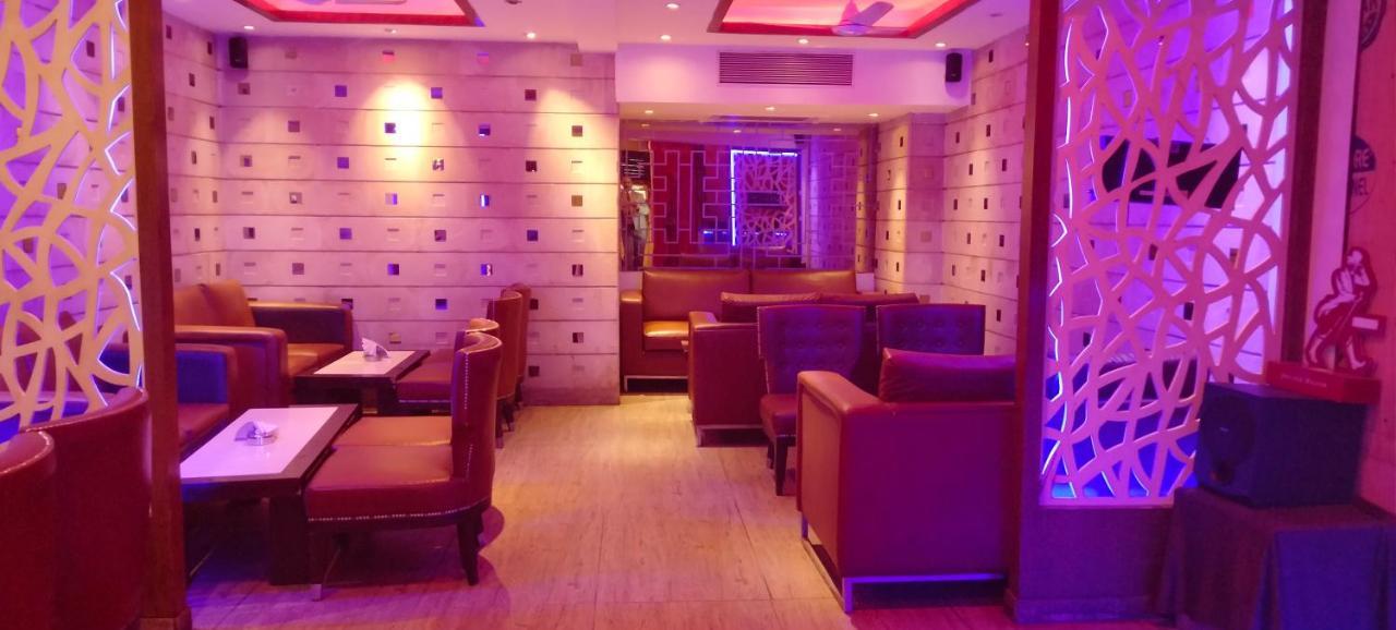 Hotel Landmark Gwalior Dış mekan fotoğraf